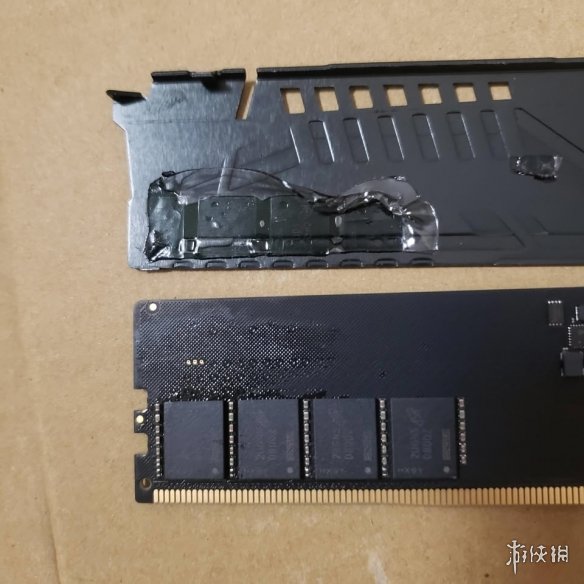 一吨废旧手机能炼200克黄金吗 专家揭秘：一台手机仅含0.02至0.03克